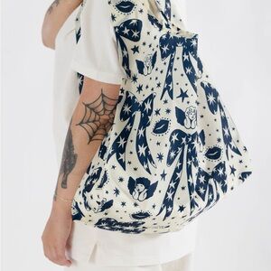 NWT BAGGU baby cherub print reusable